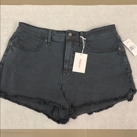 NWT Good American The Cut Offs Shorts BLACK